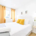 Appartement Artistic 2-bedroom With Courtyard *